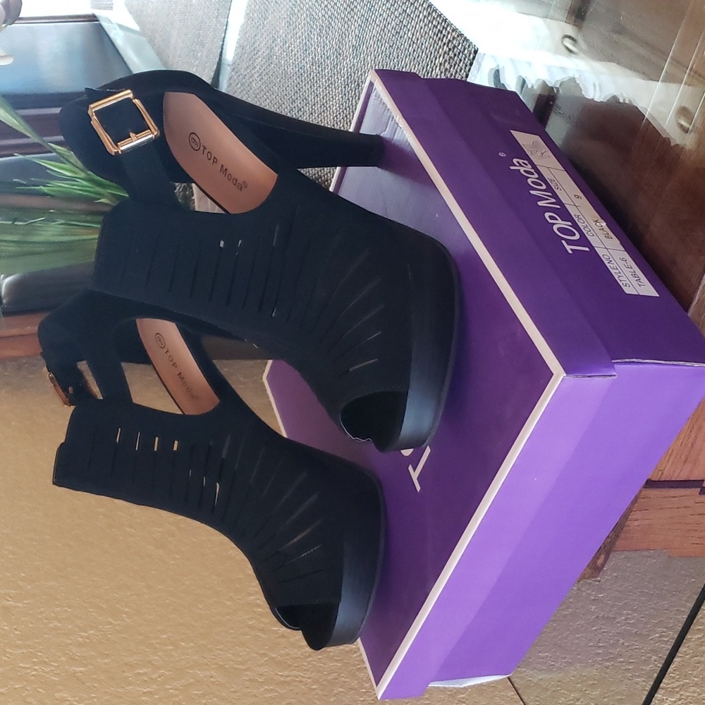 Black open toe heel